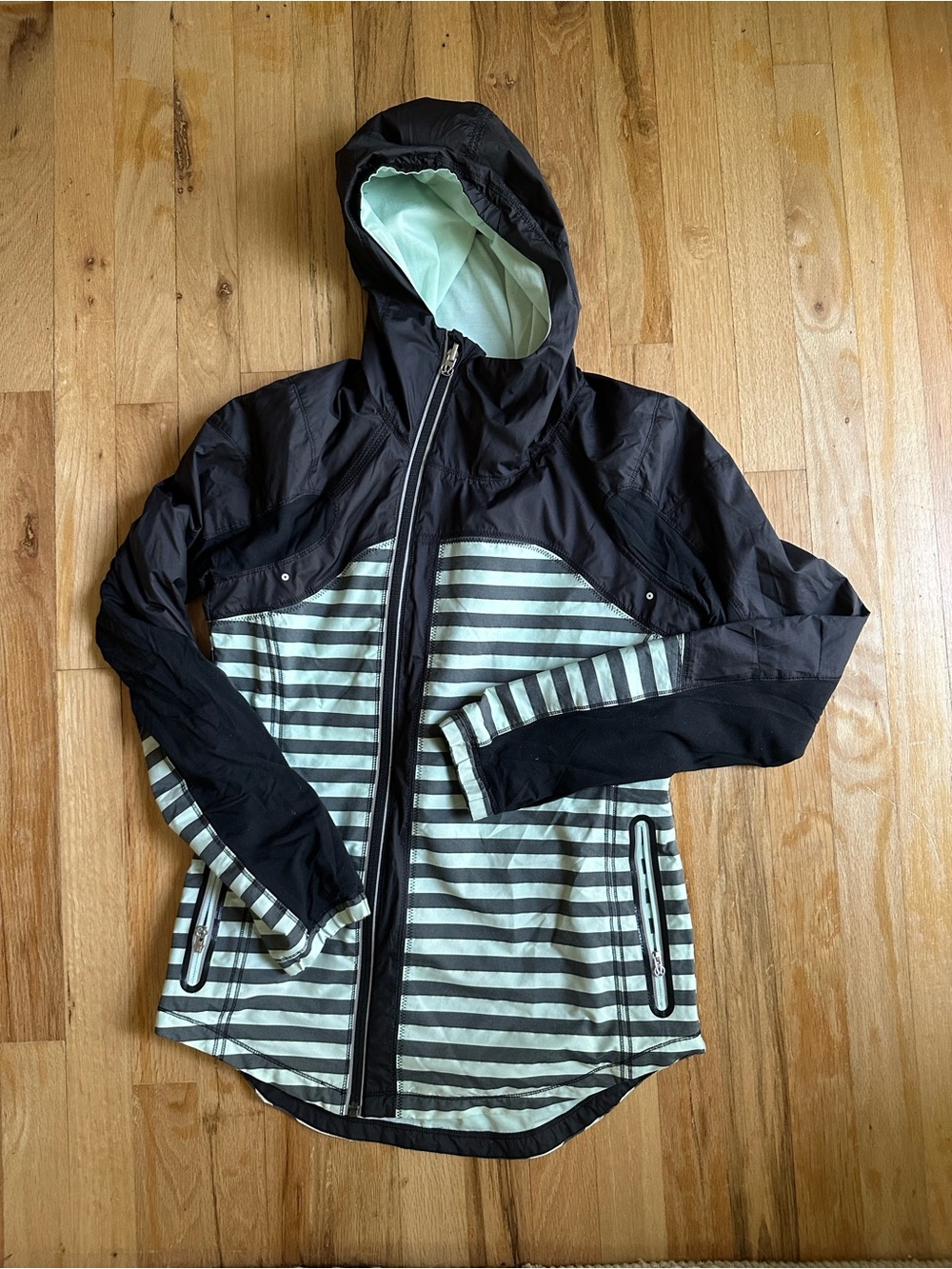 Lululemon Run: Get up and Glow Green and Black Striped Reflective Jacket
